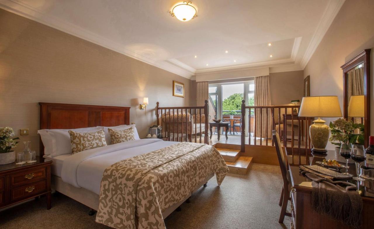Court Yard Hotel Leixlip Extérieur photo