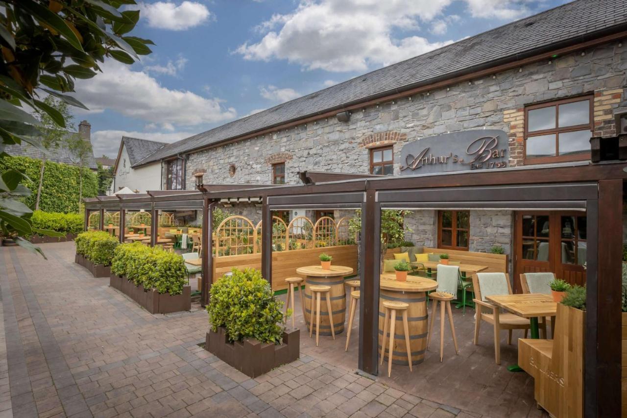 Court Yard Hotel Leixlip Extérieur photo