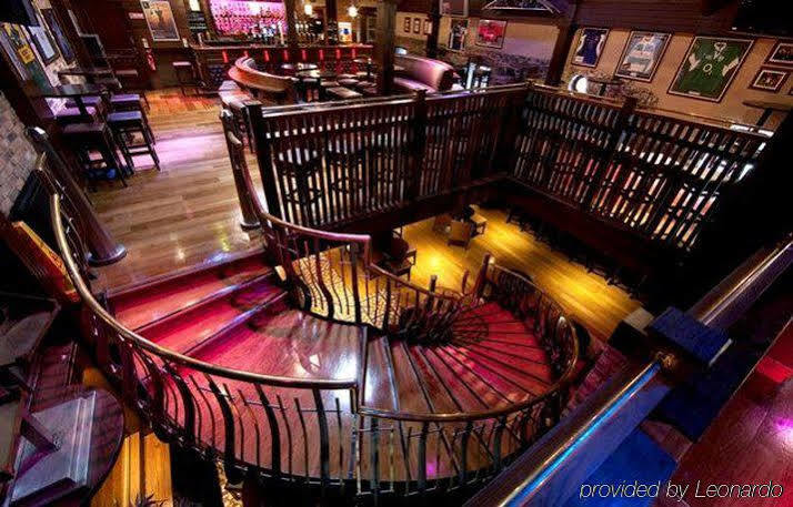 Court Yard Hotel Leixlip Extérieur photo